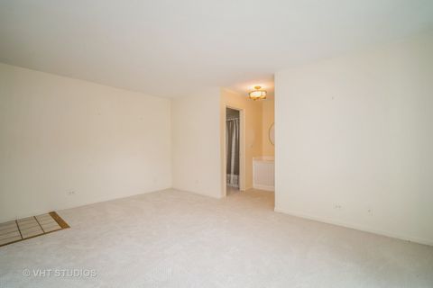 Tiny photo for 1500 Harbour Drive #1D, Wheeling, IL 60090 (MLS # 12428956)