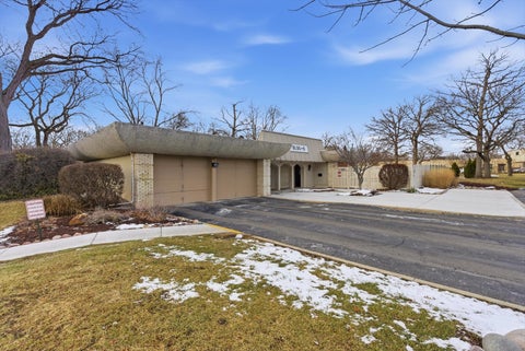 Tiny photo for 190 S Wood Dale Road #208, Wood Dale, IL 60191 (MLS # 12645798)