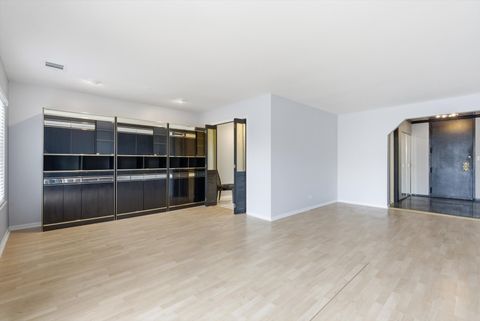 Tiny photo for 190 S Wood Dale Road #208, Wood Dale, IL 60191 (MLS # 12645798)