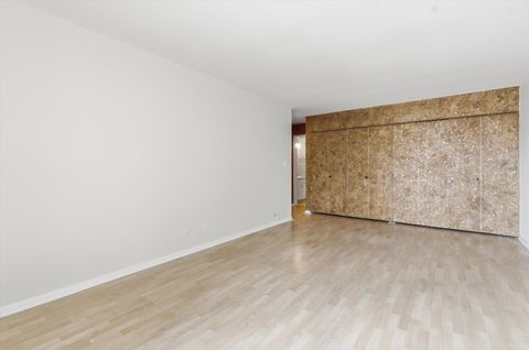 Tiny photo for 190 S Wood Dale Road #208, Wood Dale, IL 60191 (MLS # 12645798)