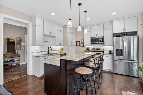 Tiny photo for 5882 Vanderginst Court, Bettendorf, IA 52722 (MLS # 12661783)