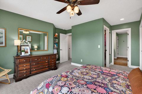 Tiny photo for 5882 Vanderginst Court, Bettendorf, IA 52722 (MLS # 12661783)