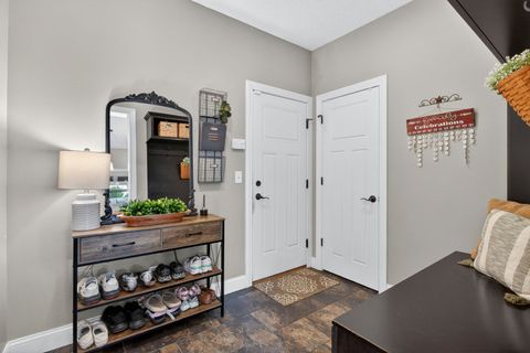 Tiny photo for 5882 Vanderginst Court, Bettendorf, IA 52722 (MLS # 12661783)