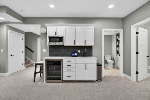 Tiny photo for 5882 Vanderginst Court, Bettendorf, IA 52722 (MLS # 12661783)