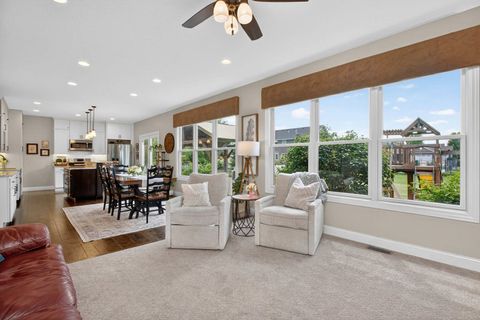 Tiny photo for 5882 Vanderginst Court, Bettendorf, IA 52722 (MLS # 12661783)