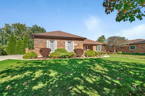 Tiny photo for Homer Glen, IL 60491 (MLS # 12585460)