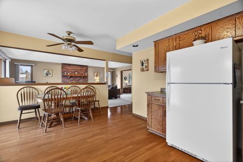 Tiny photo for Homer Glen, IL 60491 (MLS # 12585460)