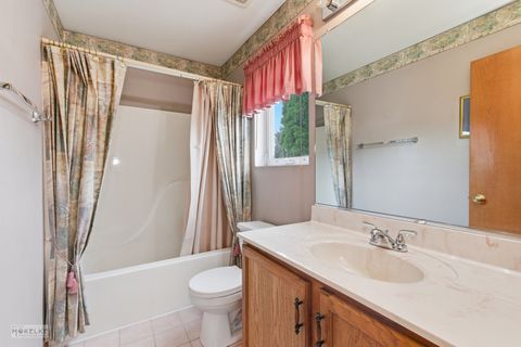 Tiny photo for 1466 Larkspur Court, Romeoville, IL 60446 (MLS # 12490959)