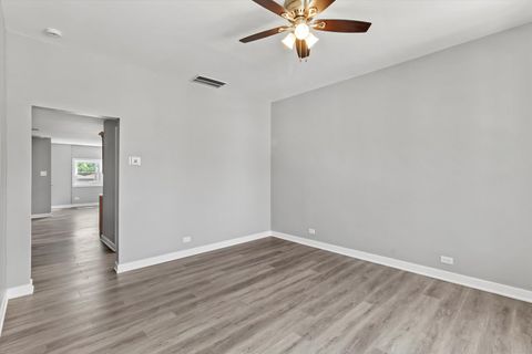 Tiny photo for 1341 Kenilworth Avenue, Berwyn, IL 60402 (MLS # 12493034)