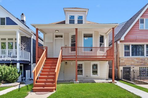 Tiny photo for 1341 Kenilworth Avenue, Berwyn, IL 60402 (MLS # 12493034)