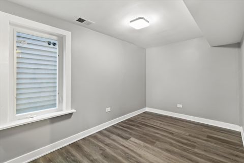 Tiny photo for 1341 Kenilworth Avenue, Berwyn, IL 60402 (MLS # 12493034)