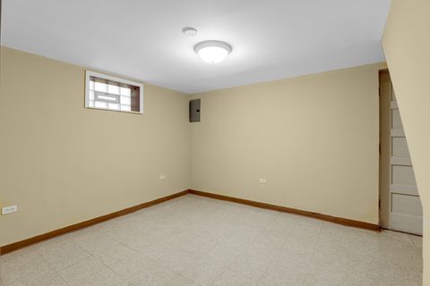 Tiny photo for 2849 W Fletcher Street, Chicago, IL 60618 (MLS # 12578944)
