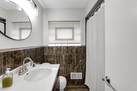 Tiny photo for 2849 W Fletcher Street, Chicago, IL 60618 (MLS # 12578944)