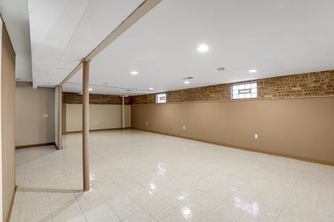 Tiny photo for 2849 W Fletcher Street, Chicago, IL 60618 (MLS # 12578944)