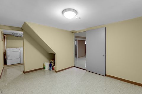 Tiny photo for 2849 W Fletcher Street, Chicago, IL 60618 (MLS # 12578944)