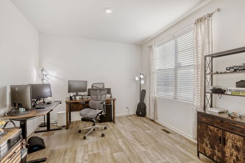 Tiny photo for 601 Ironwood Avenue, Oswego, IL 60543 (MLS # 12585001)