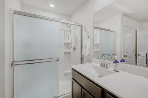 Tiny photo for 601 Ironwood Avenue, Oswego, IL 60543 (MLS # 12585001)