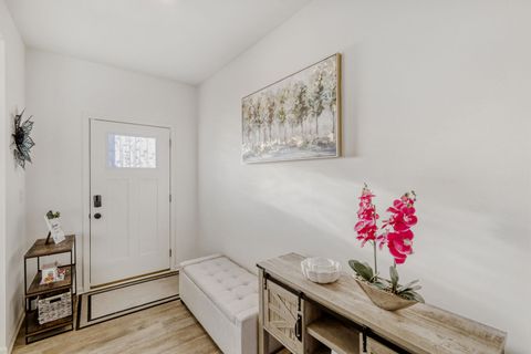 Tiny photo for 601 Ironwood Avenue, Oswego, IL 60543 (MLS # 12585001)