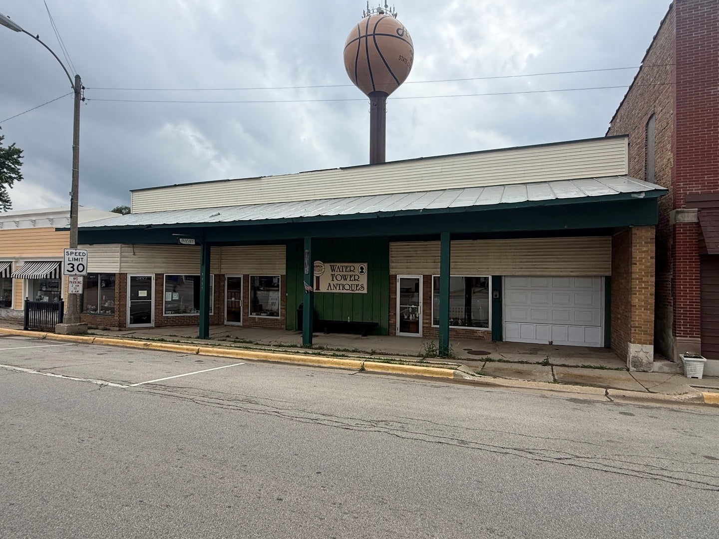 9937 Main Street