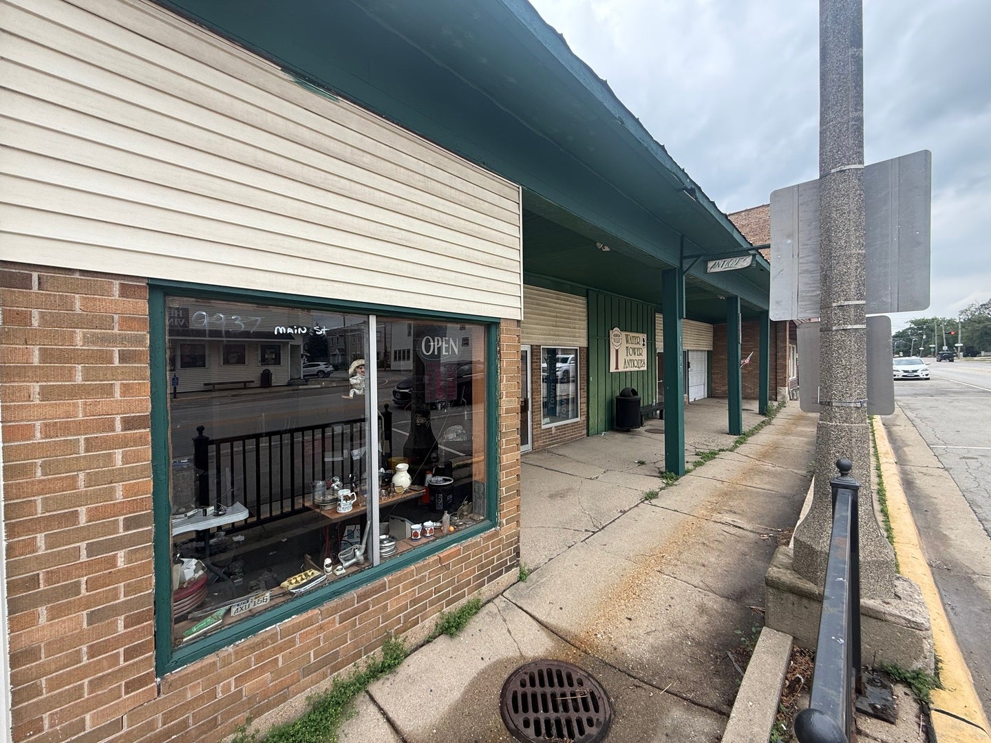 9937 Main Street