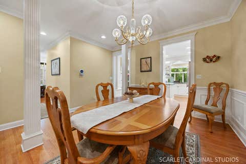 Tiny photo for 1028 Crestwood Circle, St. Charles, IL 60175 (MLS # 12653684)