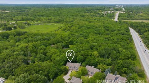Tiny photo for 1028 Crestwood Circle, St. Charles, IL 60175 (MLS # 12653684)