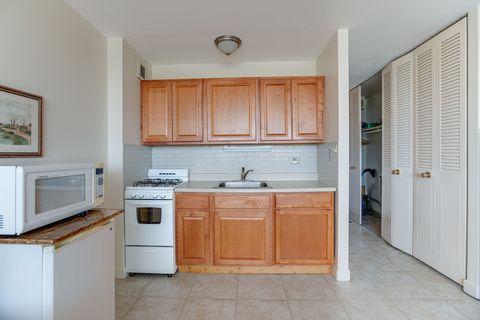 Tiny photo for 5975 N Odell Avenue #4G, Chicago, IL 60631 (MLS # 12475644)