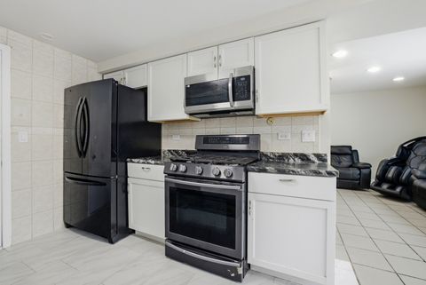 Tiny photo for 1874 WINDWARD Lane, Hanover Park, IL 60133 (MLS # 12559035)