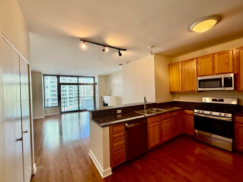 Tiny photo for 1600 S Prairie Avenue #1006, Chicago, IL 60616 (MLS # 12717793)