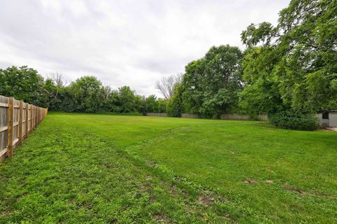 Tiny photo for 7001 W Meadow Lane Road, Long Grove, IL 60060 (MLS # 12512213)