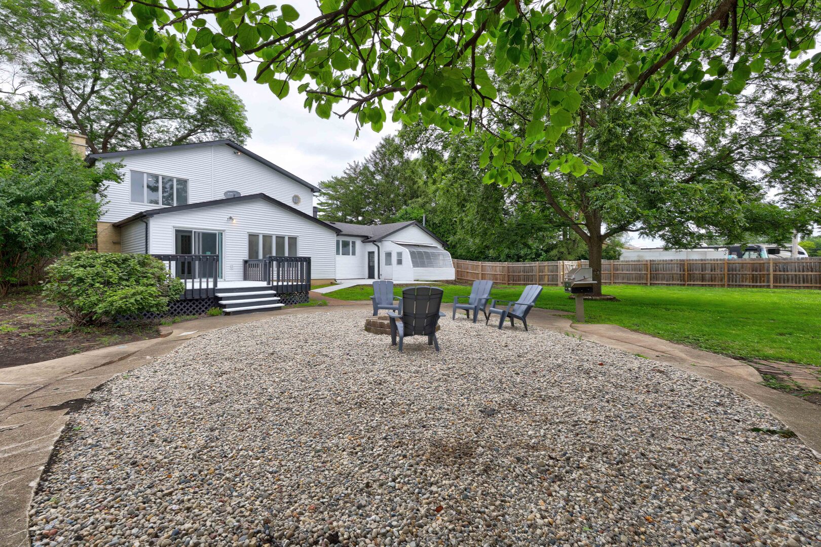 7001 W Meadow Lane Road