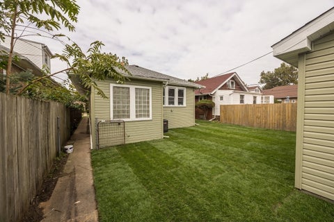 Tiny photo for 7617 S Crandon Avenue, Chicago, IL 60649 (MLS # 12794050)