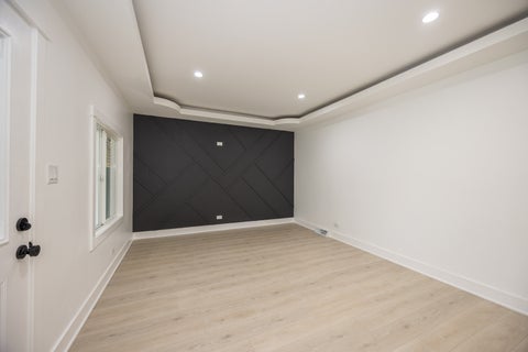 Tiny photo for 7617 S Crandon Avenue, Chicago, IL 60649 (MLS # 12794050)