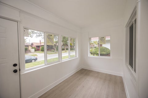 Tiny photo for 7617 S Crandon Avenue, Chicago, IL 60649 (MLS # 12794050)