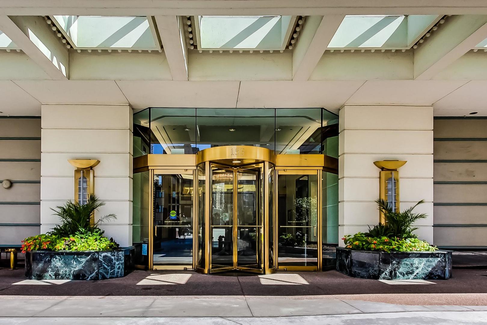 195 N Harbor Drive 1201