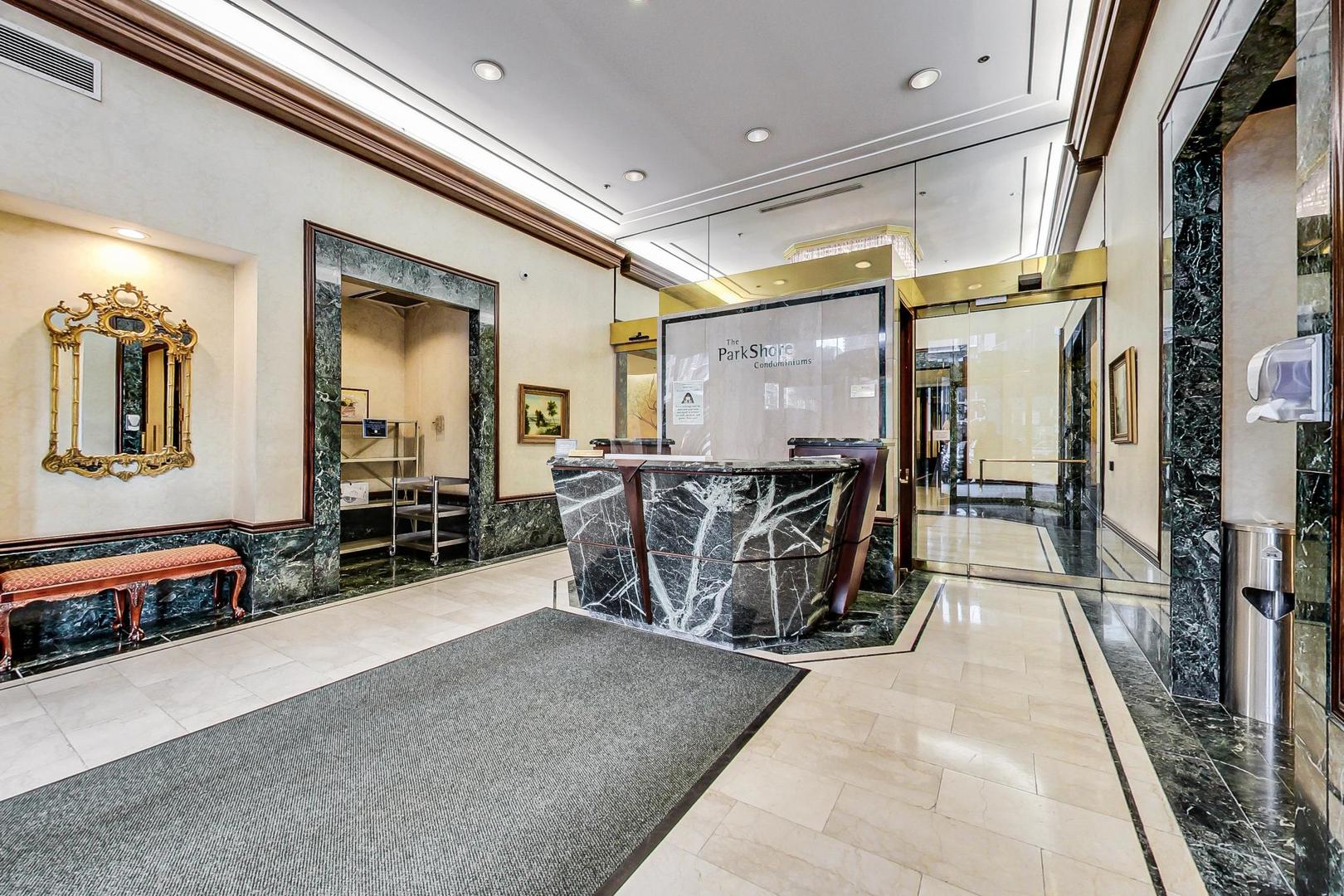 195 N Harbor Drive 1201