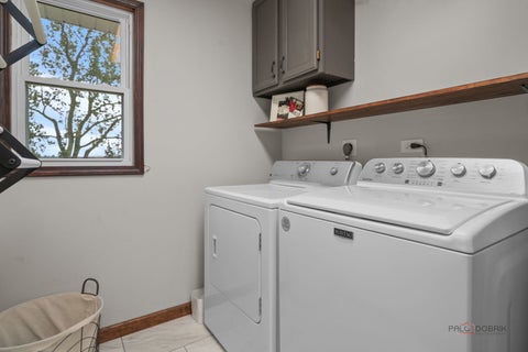Tiny photo for 1502 Sunset Drive, Holiday Hills, IL 60051 (MLS # 12775010)