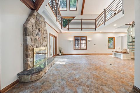 Tiny photo for 614 Riverside Drive, Libertyville, IL 60048 (MLS # 12432242)