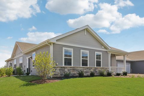 Photo of 1055 Williamsburg Street, Pingree Grove, IL 60140 (MLS # 12495068) Photo of 1055 Williamsburg Street, Pingree Grove, IL 60140 (MLS # 12495068)