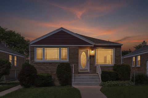 Tiny photo for 204 Bohland Avenue, Bellwood, IL 60104 (MLS # 12749961)
