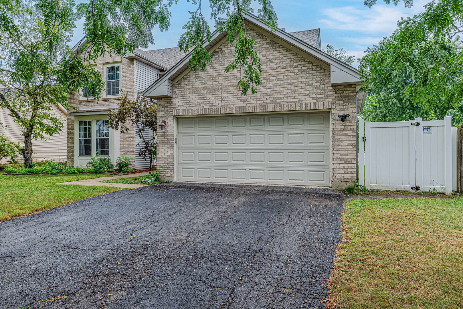 1449 Eliot Trail