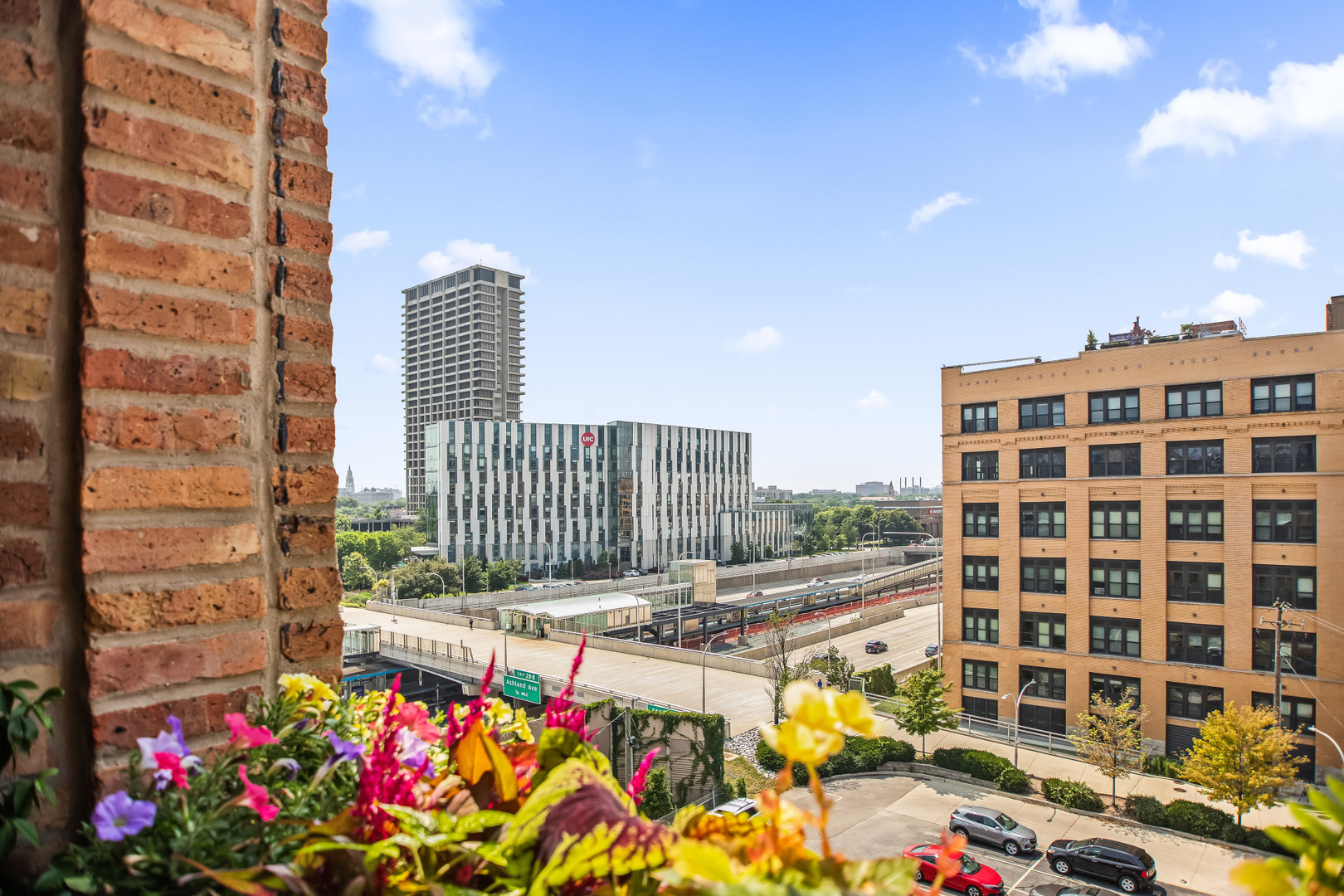 400 S GREEN Street 508