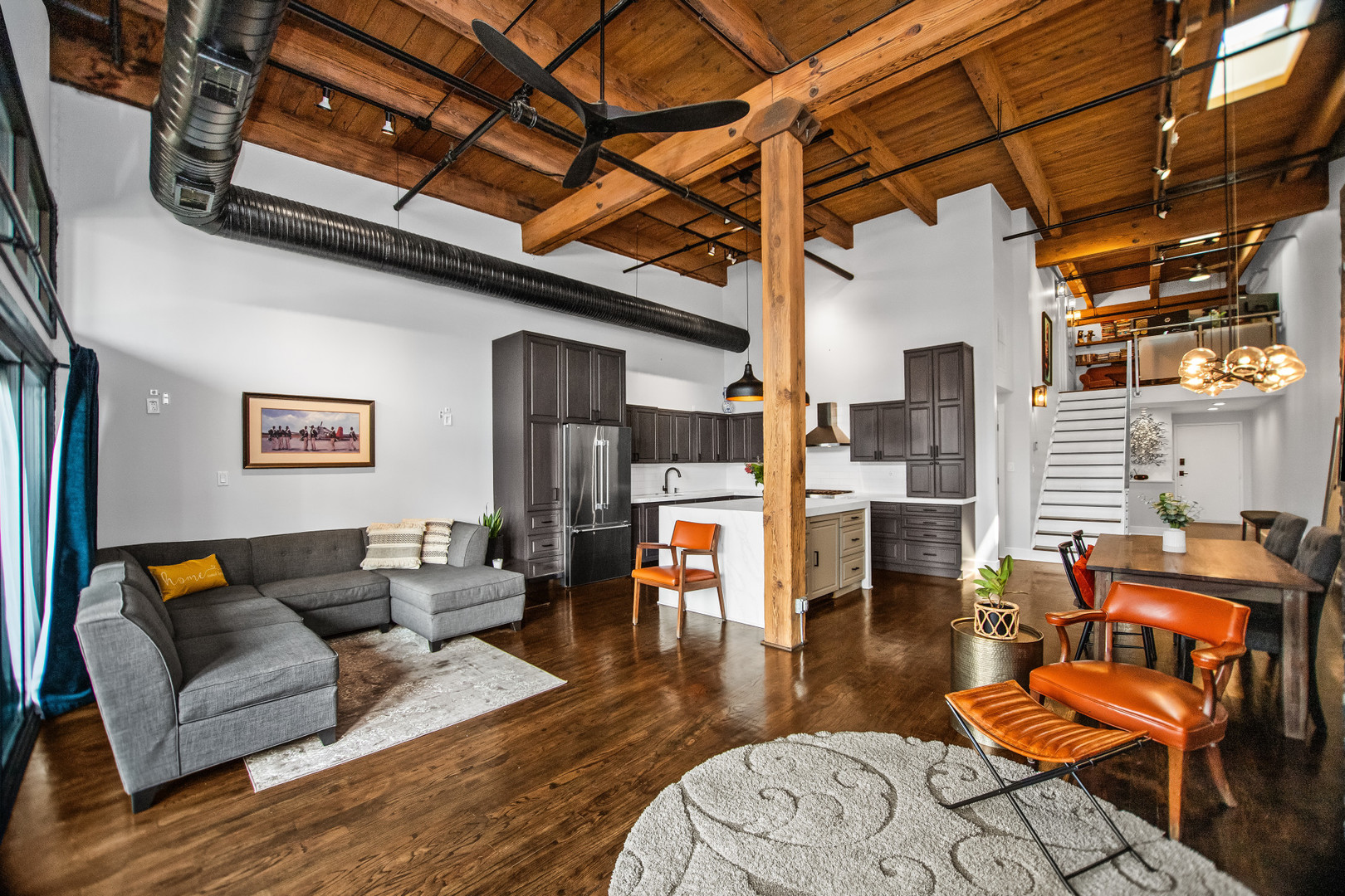 Chicago, Illinois 60607, United States, 2 Bedrooms Bedrooms, ,2 BathroomsBathrooms,Residential,Active,225728