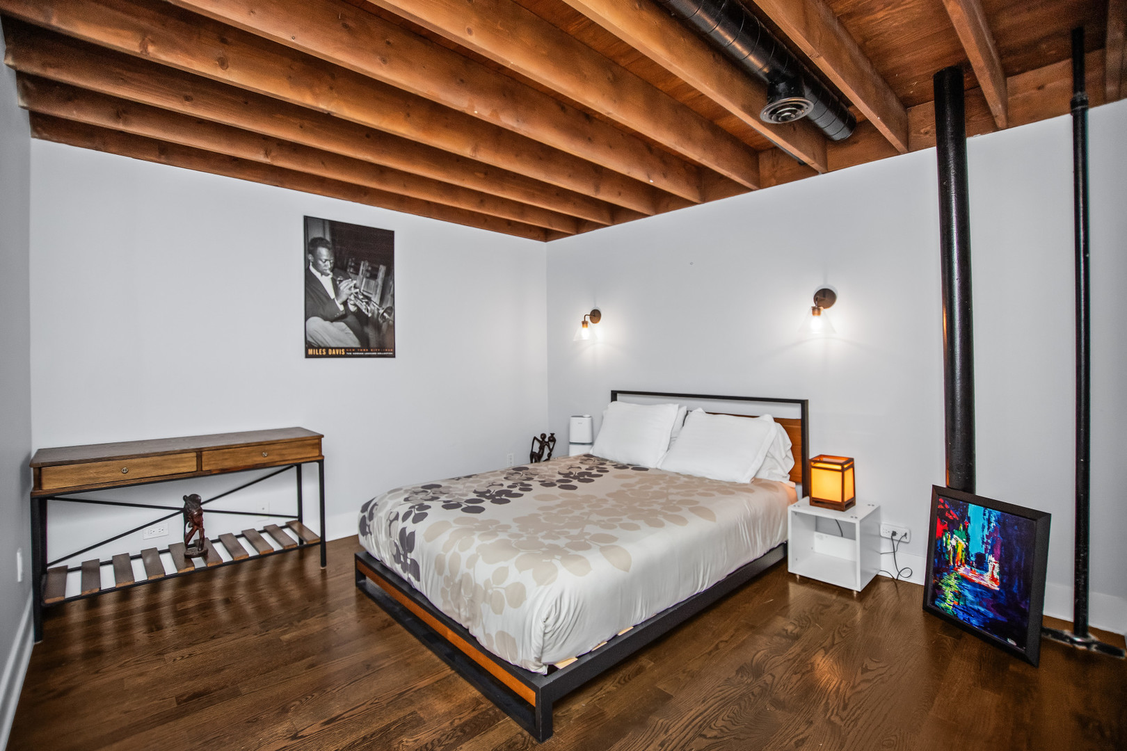 Chicago, Illinois 60607, United States, 2 Bedrooms Bedrooms, ,2 BathroomsBathrooms,Residential,Active,225728