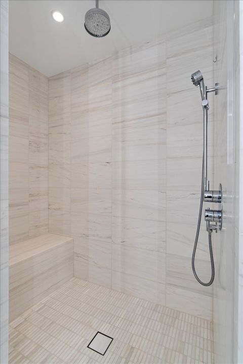 Tiny photo for 1550 N Clark Street #604, Chicago, IL 60610 (MLS # 12559191)