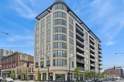 Photo of 1550 N Clark Street #604, Chicago, IL 60610 (MLS # 12559191)