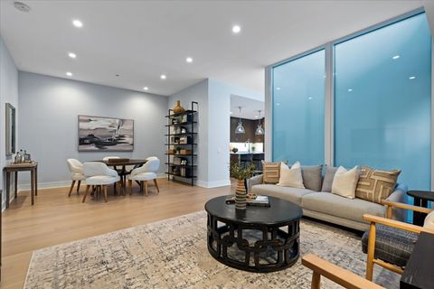 Tiny photo for 1550 N Clark Street #604, Chicago, IL 60610 (MLS # 12559191)