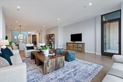 Tiny photo for 1550 N Clark Street #604, Chicago, IL 60610 (MLS # 12559191)