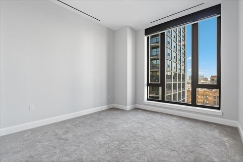 Tiny photo for 1550 N Clark Street #604, Chicago, IL 60610 (MLS # 12559191)