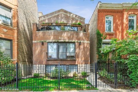 Photo of 2734 W Potomac Avenue #2, Chicago, IL 60622 (MLS # 12559858)